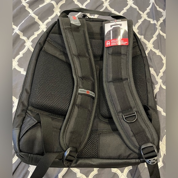 Swiss Gear backpack - Picture 2 of 2